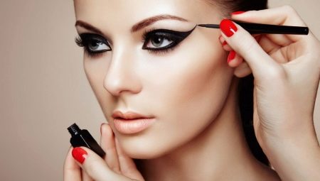 How to draw arrows with eyeliner?