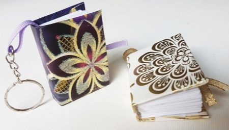 How to make paper keychains?