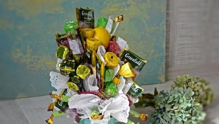 How to make a bouquet of candies with your own hands for a teacher?