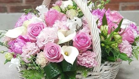 How to care for flowers in a sponge box?