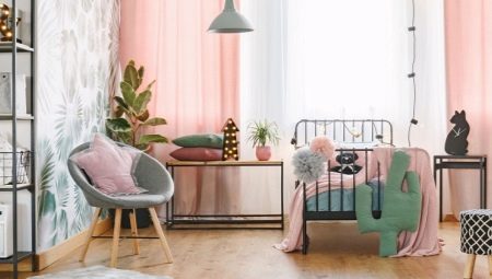 How to decorate a girl's room?