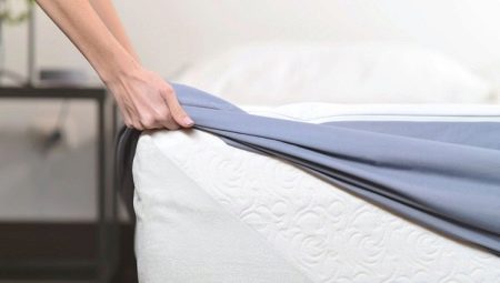 What are Holcon mattresses and how to choose them?
