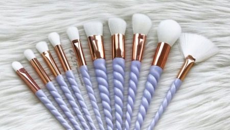 Best makeup brushes