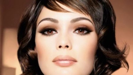 Makeup for brown eyes and dark hair