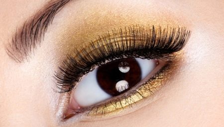 Maquillage dans les tons dorés