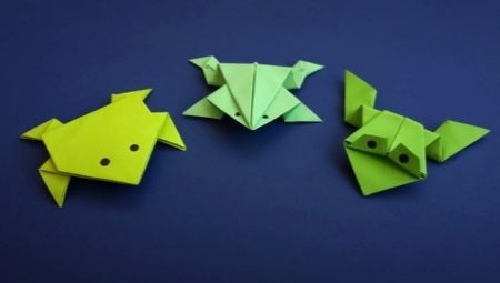 Origami in the form of a frog