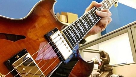 Features and sound of baritone guitars