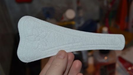 Features of thong pads