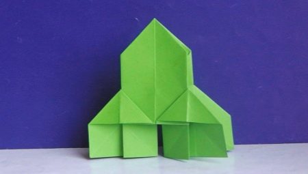 Making origami on the theme of Space