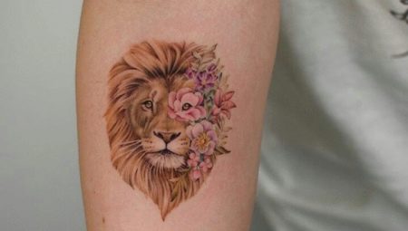 Tatouage de lion pour les filles