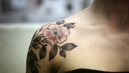 Tattoo on the shoulder for girls