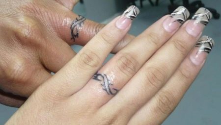 Tatouages d'anneau