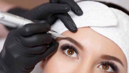 Eyebrow tattoo techniques