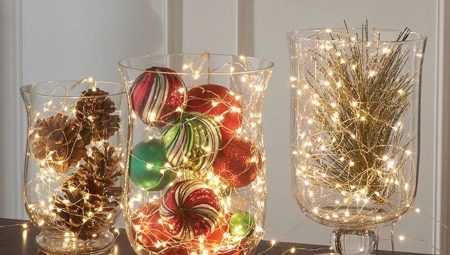 Options for New Year's decor in a vase