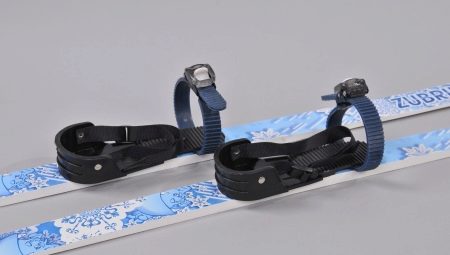 Types and installation of bindings for children's skis
