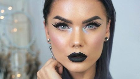 All about black makeup