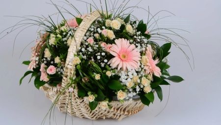 All about flower arrangements in baskets