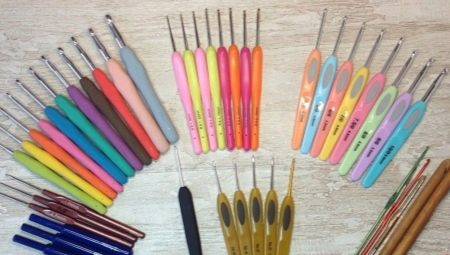 All about crochet hooks
