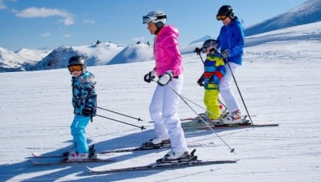 All about ski equipment