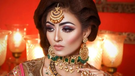 All about oriental makeup