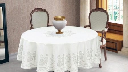 All about tablecloths for round tables