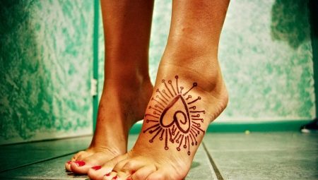 All about tattoo for girls on the foot