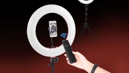 Selection and operation of ring lamps with a remote control