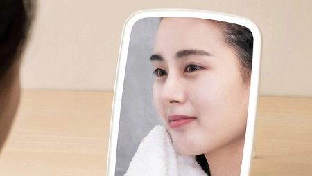 Xiaomi Illuminated Makeup Mirrors
