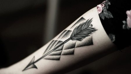 The meaning and examples of Arrow tattoo sketches