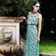 What to wear with a green dress and what accessories to choose?