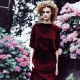 Velor dresses - a spectacular look with a touch of nobility