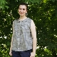 How to convert a men's shirt into a women's blouse?