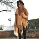 How and with what to wear a poncho?