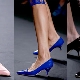 Women's low-heeled shoes