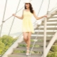 Fashion tractor-soled sandals