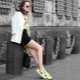 How to lace up sneakers beautifully?