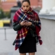 How to tie a stole scarf?
