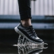Membrane sneakers