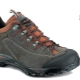 Trekking sneakers