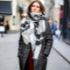 Two-tone scarf