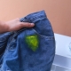 How to remove paint from jeans?