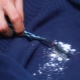 How to remove oil from clothes?