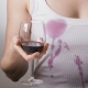 How to remove red wine stains on clothes?