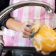 How to properly and quickly wash the dishes?