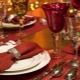 How do I fold table napkins?