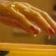 Paraffin therapy for hands: varieties of the procedure and the subtleties of its conduct