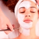 Acid face peeling: what is it and how does it happen?