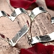 What to give your wife for your wedding anniversary?