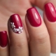 Red manicure ideas: beautiful techniques and a variety of designs