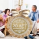 What gifts do parents and friends give for 20 years of wedding?